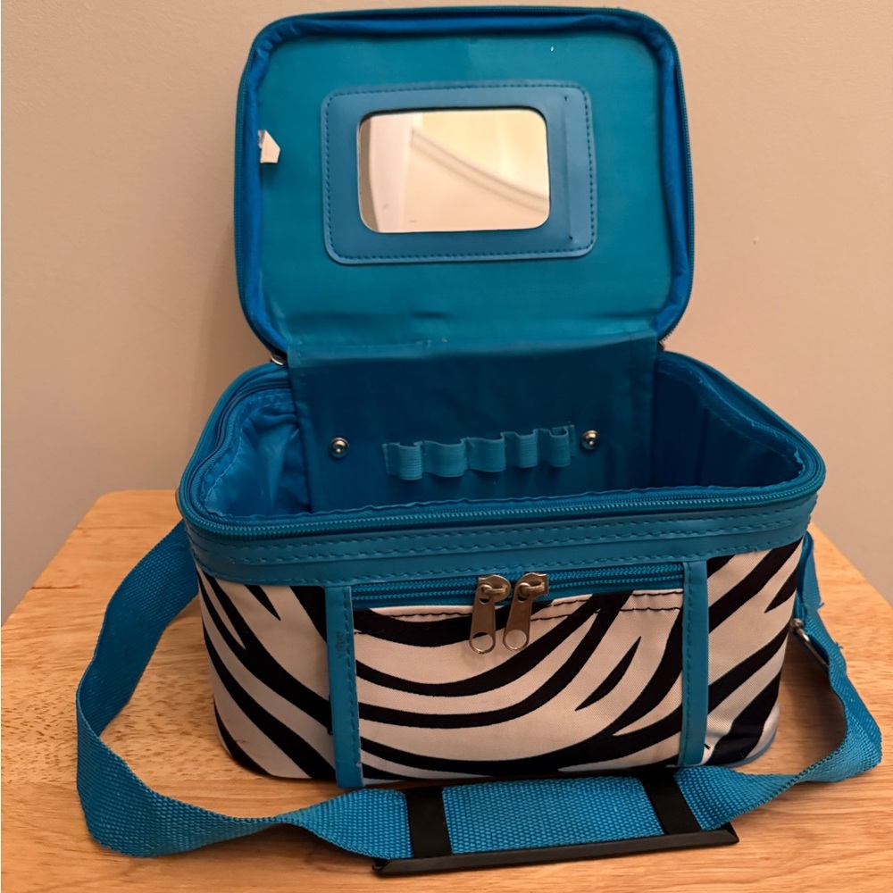 Cute Blue Zebra Pattern ~ Make Up Or Hair Travel Case With Shoulder Strap - Picture 2 of 8